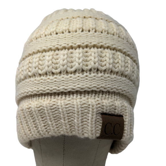 C.C. Exclusives Womens Knit Beanie Hat Cap Cream 100% Acrylic Cable Knit - Picture 1 of 12